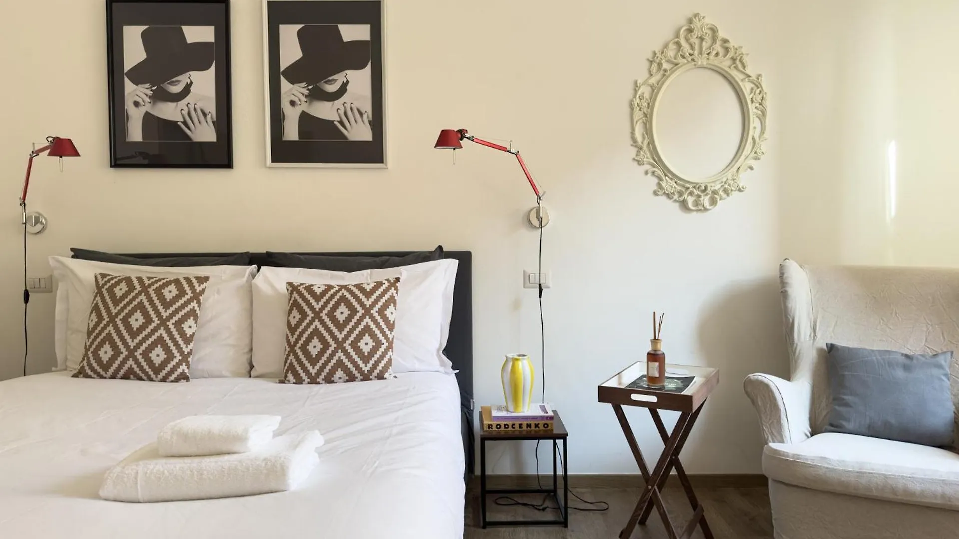 Appartement The Boutique Houses - In The Heart Of Via Paolo Sarpi Milaan