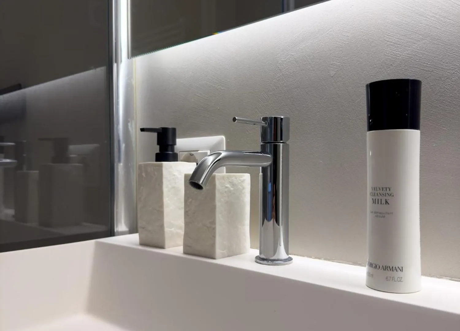 The Boutique Houses - In The Heart Of Via Paolo Sarpi Milano Appartamento